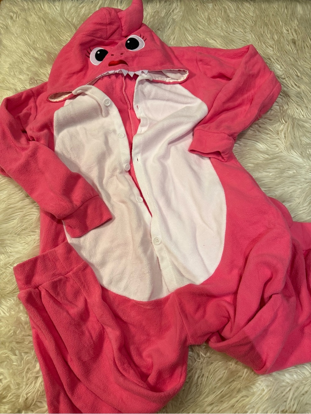 Women’s mommy shark costume